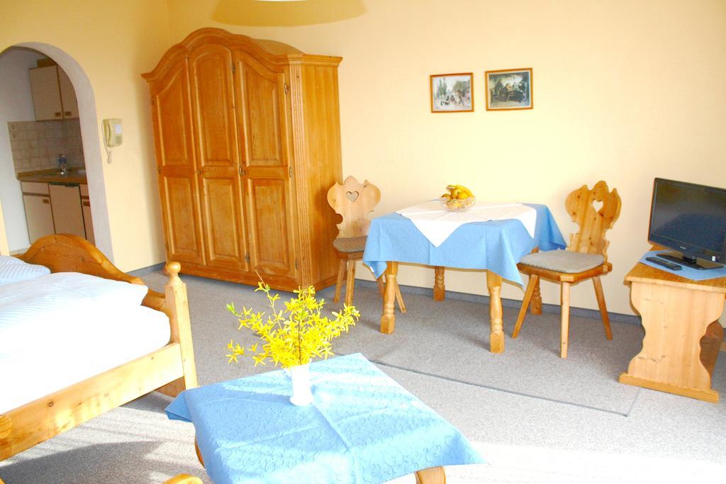Appartementhaus Panny Bad Füssing Oda fotoğraf
